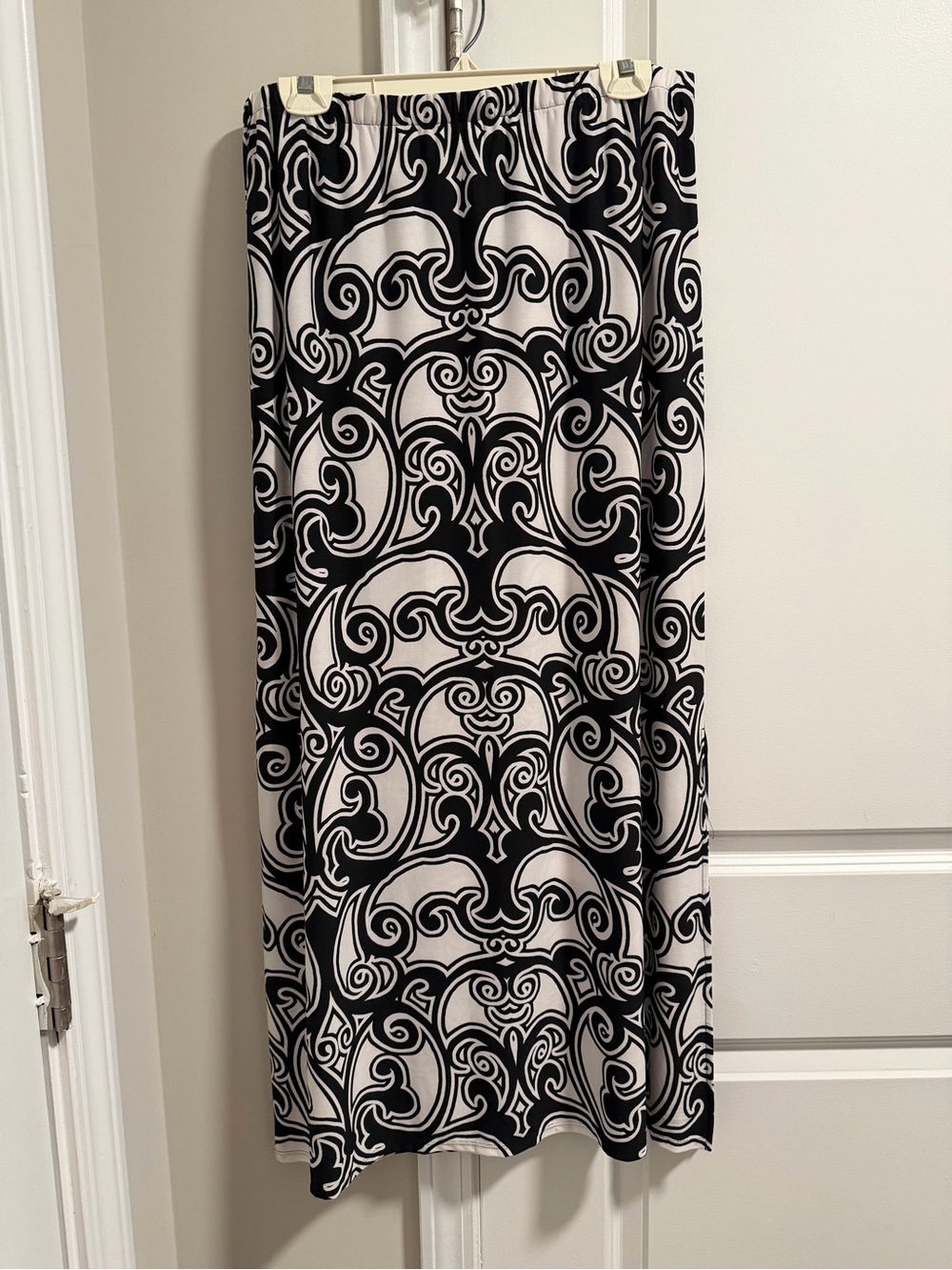 Chico's Black and White Scroll-Print Maxi Skirt